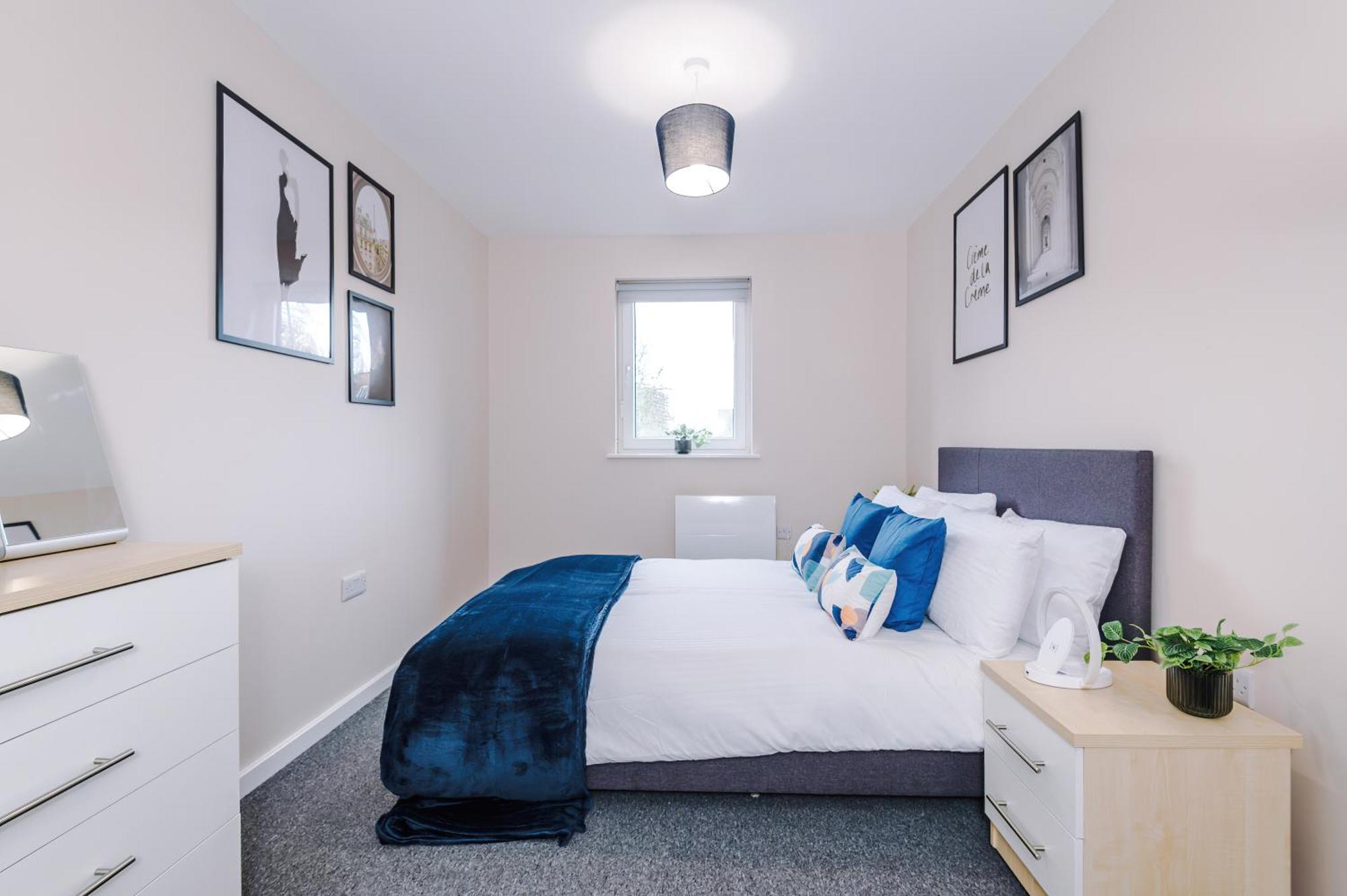 Deluxe New Build 2 Bedroom 2 Bathroom - Free Secure Parking Appartamento